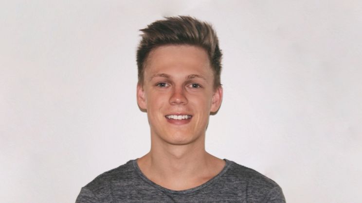 Pictures of Caspar Lee