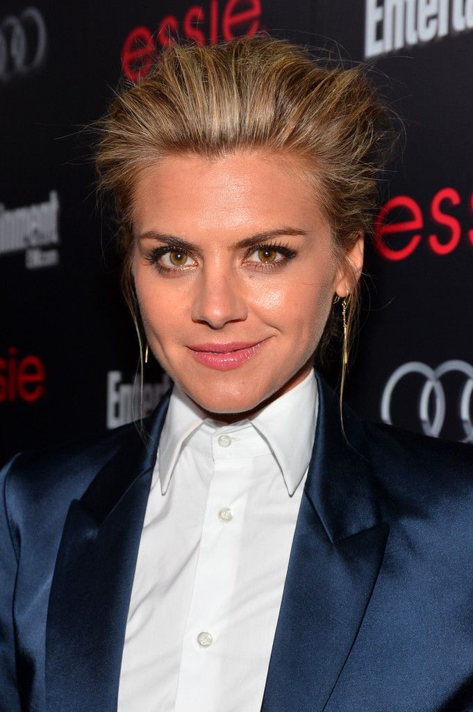 Pictures of Eliza Coupe