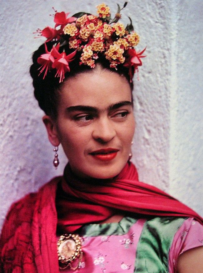 Pictures of Frida Cauchi