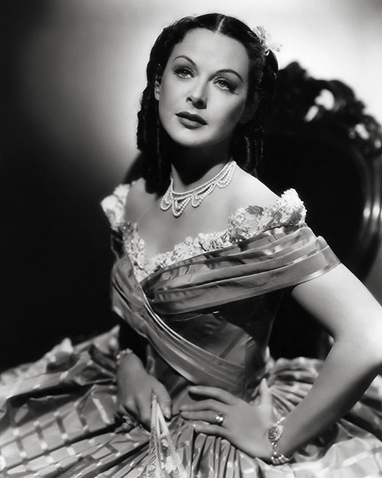 Pictures of Hedy Lamarr