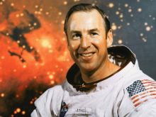 Jim Lovell