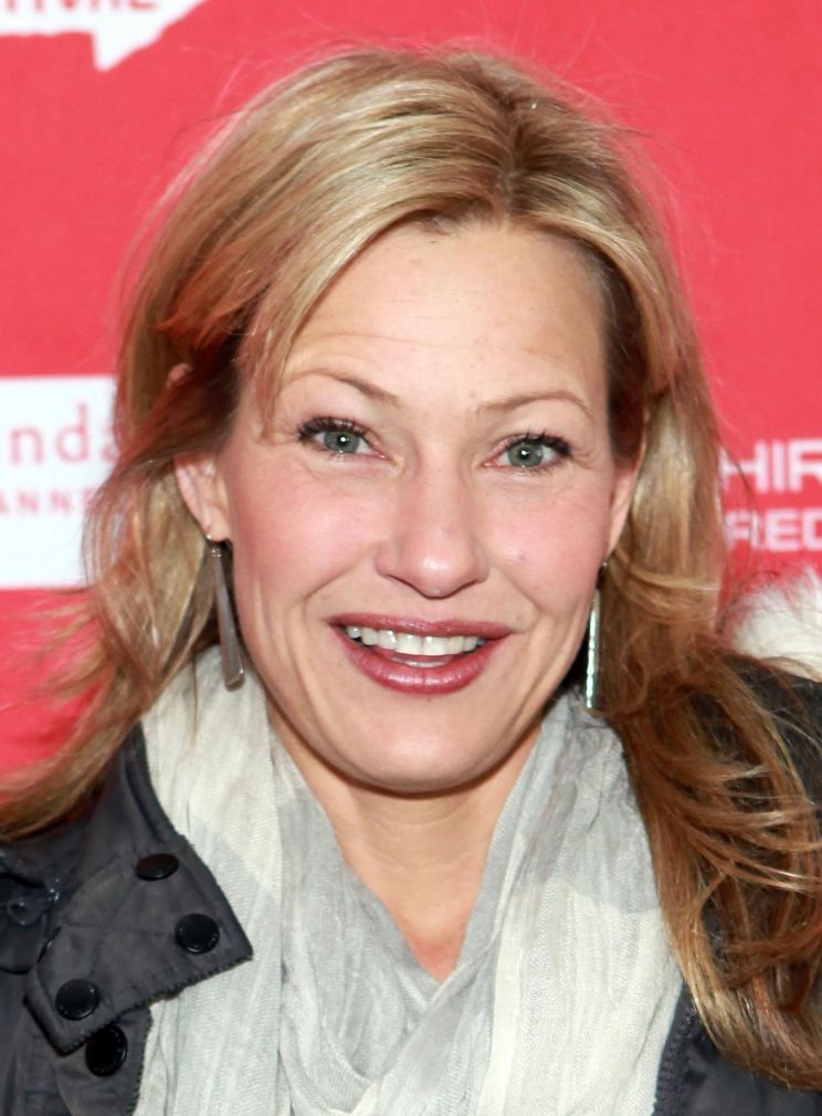 Joey Lauren Adams