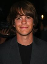 Johnny Simmons