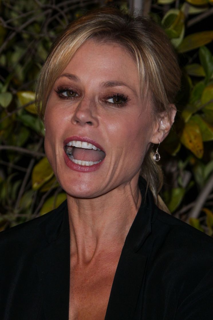 Julie Bowen