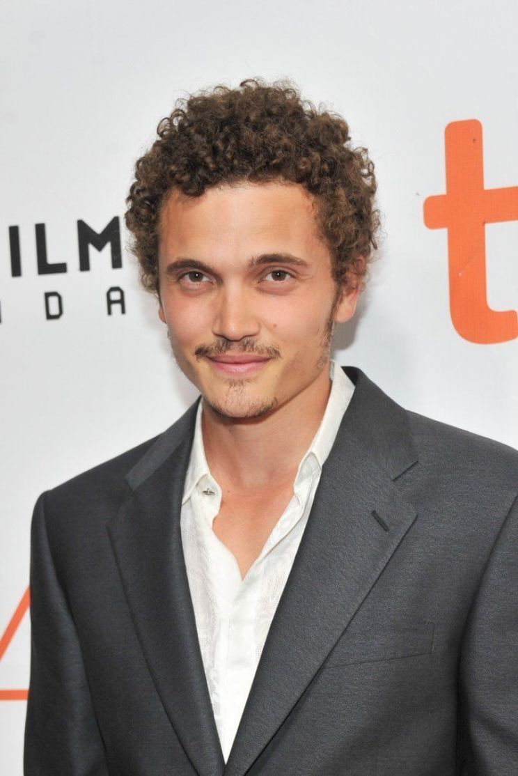 Pictures of Karl Glusman