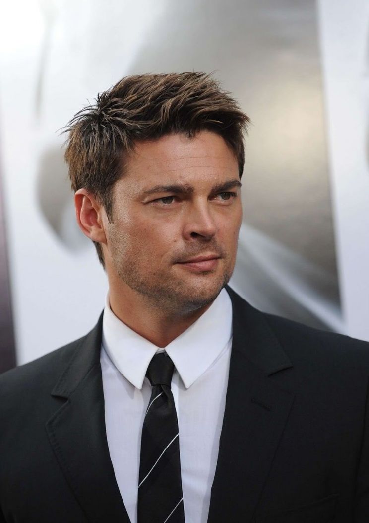 Pictures Of Karl Urban