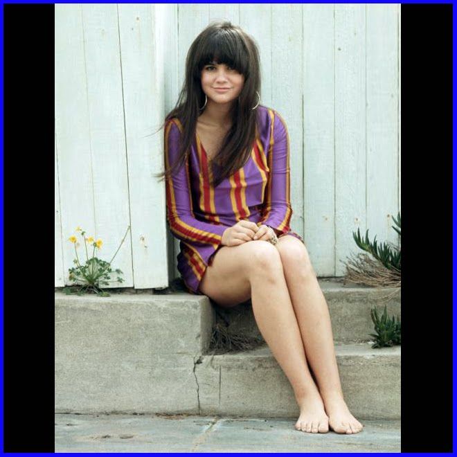 Pictures of Linda Ronstadt