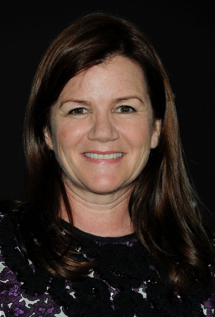 Pictures Of Mare Winningham