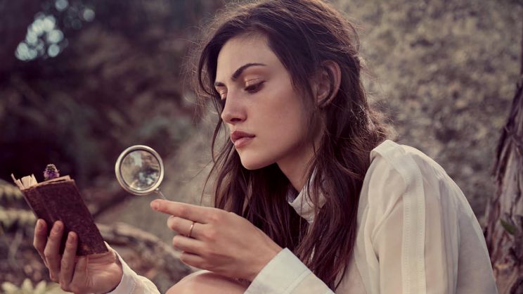 Phoebe Tonkin