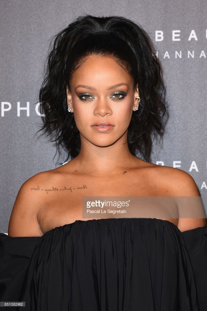 Pictures Of Rihanna Samuel