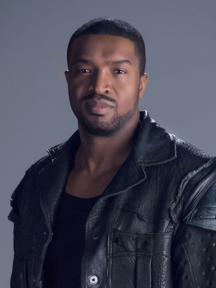 Smash or Pass: Roger Cross | Lipstick Alley