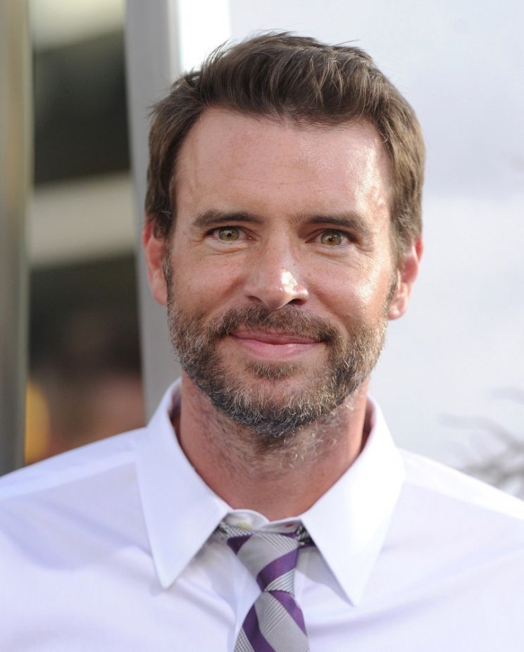 Pictures of Scott Foley