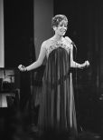 Vikki Carr