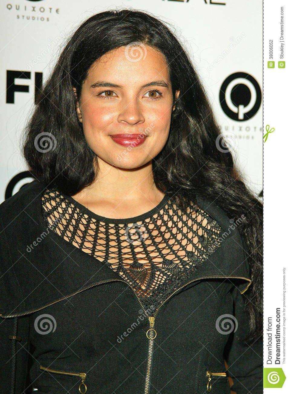 Pictures Of Zuleikha Robinson